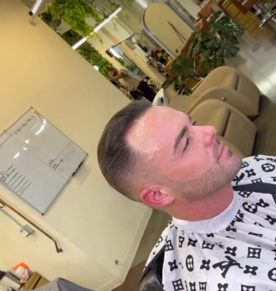 Executive taper haircut by LA mobile barber